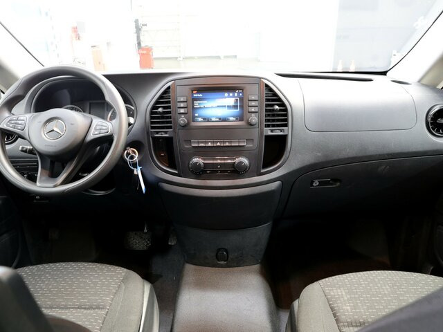 MERCEDES-BENZ Vito 114 TourerPro,lang,Automatik,8Sitze,Kamera... - Personentransporter: das Bild 2 MERCEDES-BENZ Vito 114 TourerPro,lang,Automatik,8Sitze,Kamera... - Personentransporter: das Bild 2