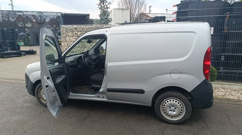 Opel Combo Kastenwagen Transp. Seitenschaden fahrbereit  - Leasing Opel Combo Kastenwagen Transp. Seitenschaden fahrbereit: das Bild 8