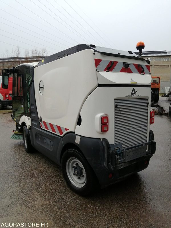 BALAYEUSE - MATHIEU - AZURA FLEX - 2020 / 4222 HEURES - Kehrmaschine: das Bild 4 BALAYEUSE - MATHIEU - AZURA FLEX - 2020 / 4222 HEURES - Kehrmaschine: das Bild 4
