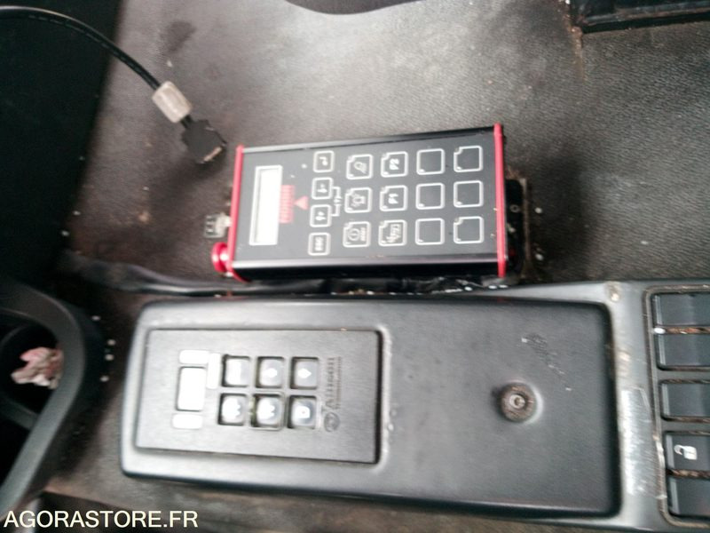 Bom Renault 320DXI - Leasing Bom Renault 320DXI: das Bild 9 Bom Renault 320DXI - Leasing Bom Renault 320DXI: das Bild 9