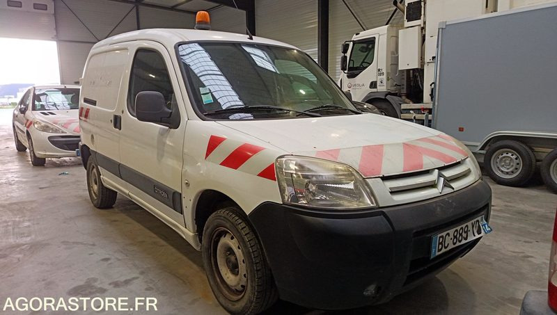 CITROEN BERLINGO FG800 - 2010 - BC-889-YD - Kleintransporter: das Bild 2 CITROEN BERLINGO FG800 - 2010 - BC-889-YD - Kleintransporter: das Bild 2