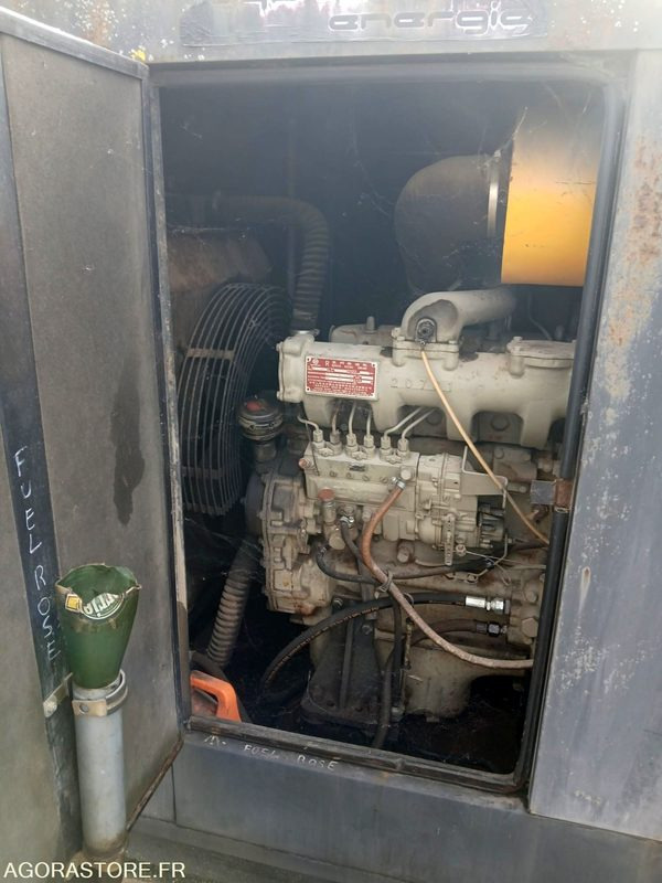 Groupe Electrogène 75kW marque Aquitaine Energie - Stromgenerator: das Bild 2 Groupe Electrogène 75kW marque Aquitaine Energie - Stromgenerator: das Bild 2