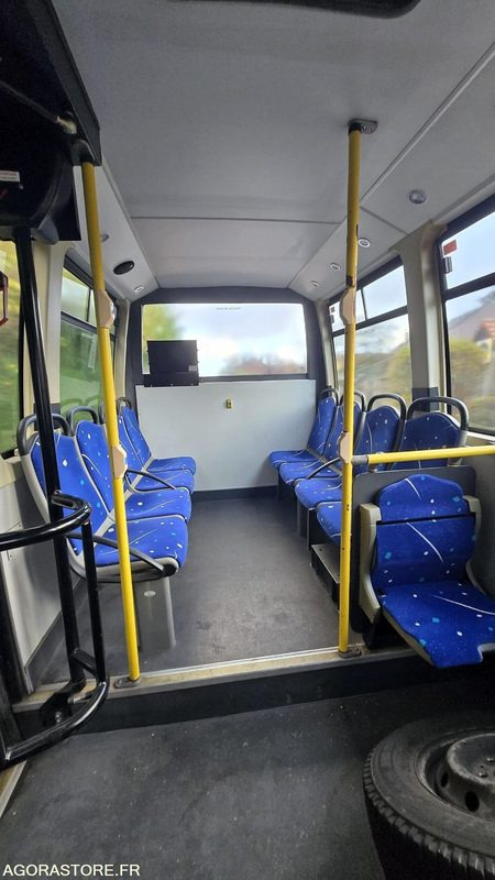 Mini bus - Kleinbus, Personentransporter: das Bild 4 Mini bus - Kleinbus, Personentransporter: das Bild 4