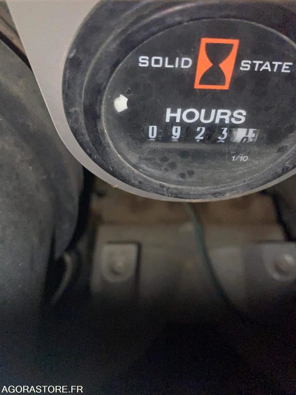 PORTE-OUTILS DITCH WITCH ZAHN R300 - Lader: das Bild 4 PORTE-OUTILS DITCH WITCH ZAHN R300 - Lader: das Bild 4