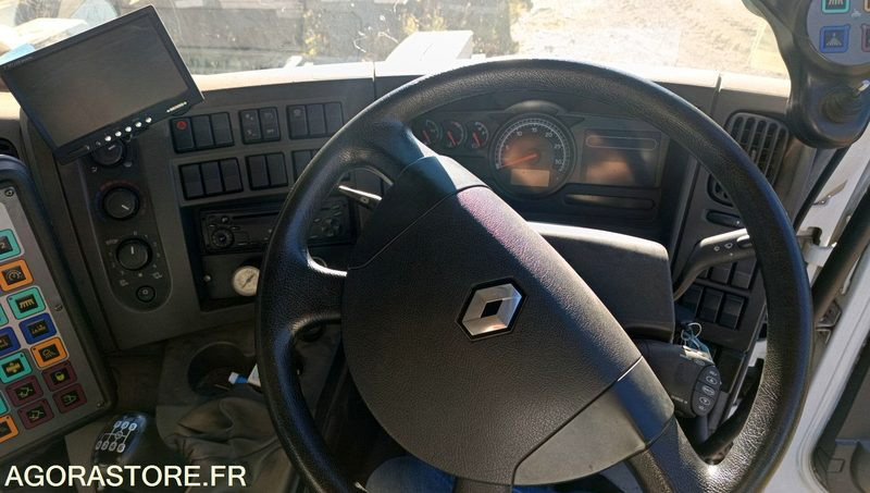 RENAULT MAJOR SCARAB - 2007 - 4730h - Kehrmaschine: das Bild 5 RENAULT MAJOR SCARAB - 2007 - 4730h - Kehrmaschine: das Bild 5