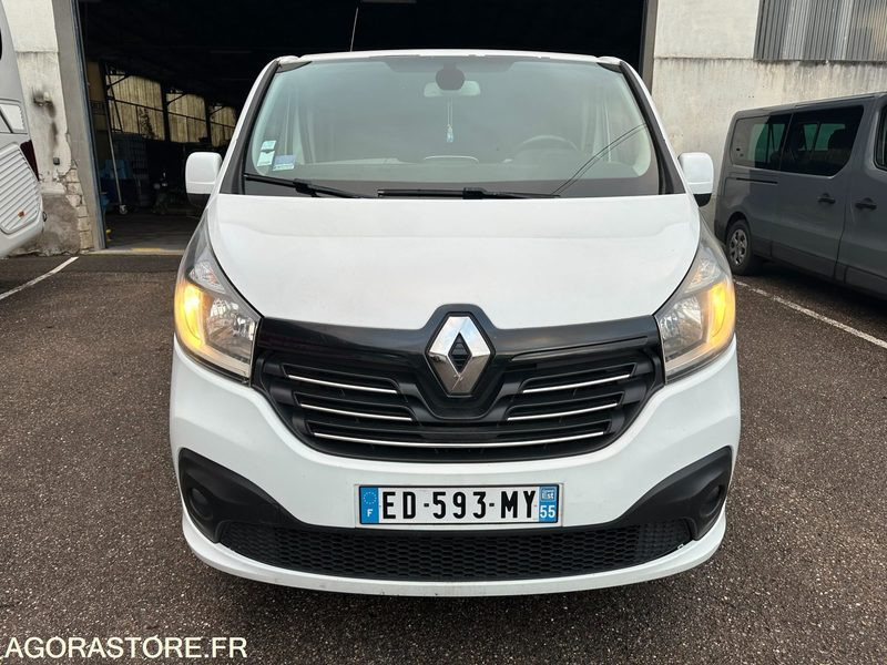 Renault Trafic 8 places / ED-593-MY / 463 642kms - Kleinbus, Personentransporter: das Bild 2 Renault Trafic 8 places / ED-593-MY / 463 642kms - Kleinbus, Personentransporter: das Bild 2