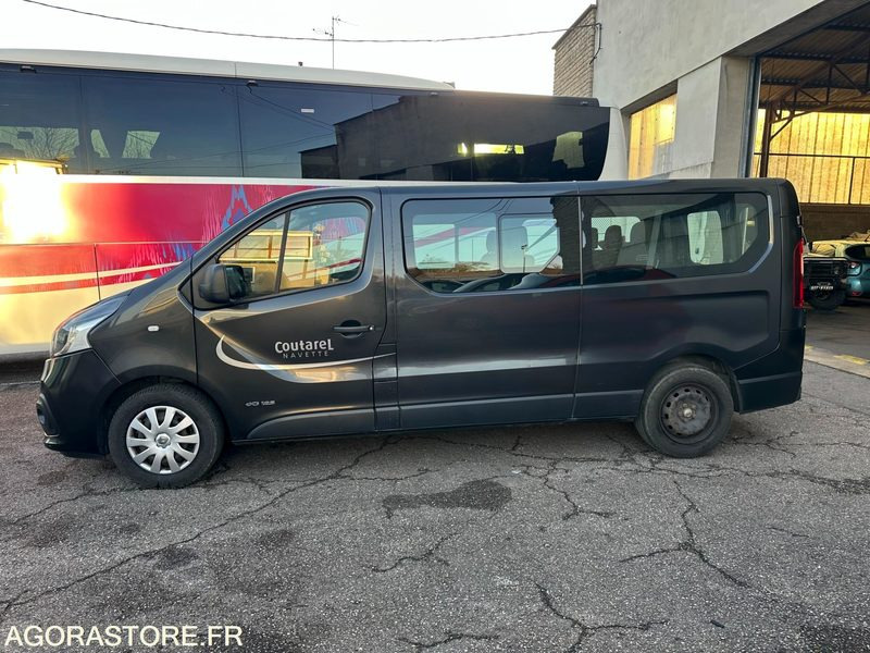 Renault Trafic 9 places / ED-883-DM / 274 888kms - Kleinbus, Personentransporter: das Bild 2 Renault Trafic 9 places / ED-883-DM / 274 888kms - Kleinbus, Personentransporter: das Bild 2