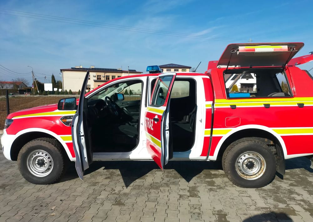 Ford Ranger 4x4 2.0 TDCI Straż strażacki pożarniczy ratowniczy pickup (Amarok, Navara, L200, Hilux) - Pick-up: das Bild 3 Ford Ranger 4x4 2.0 TDCI Straż strażacki pożarniczy ratowniczy pickup (Amarok, Navara, L200, Hilux) - Pick-up: das Bild 3