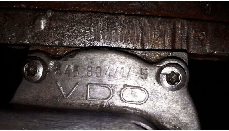 Mercedes-Benz потенциометр 445.805.2\2 . 4.4.\511.5.10. 5020. 5.9/ 5.18/3 . 44 - Steuergerät: das Bild 2 Mercedes-Benz потенциометр 445.805.2\2 . 4.4.\511.5.10. 5020. 5.9/ 5.18/3 . 44 - Steuergerät: das Bild 2