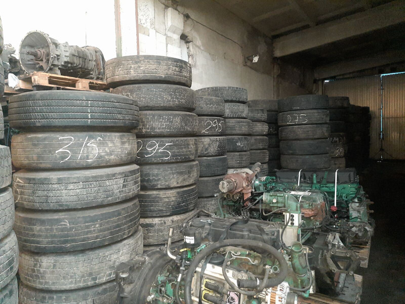 Reifen für LKW Michelin 295*80R22.5 255*70 \ 275*70* 265\70R19.5: das Bild 11 Reifen für LKW Michelin 295*80R22.5 255*70 \ 275*70* 265\70R19.5: das Bild 11