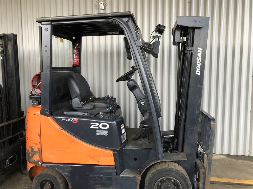 Doosan G20 SC-5 - Treibgasstapler: das Bild 3 Doosan G20 SC-5 - Treibgasstapler: das Bild 3