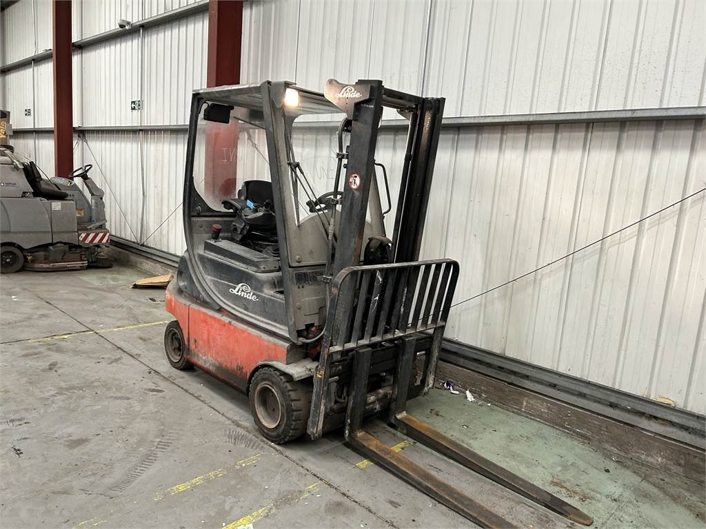 Linde E18P-02 - Elektrostapler: das Bild 4 Linde E18P-02 - Elektrostapler: das Bild 4