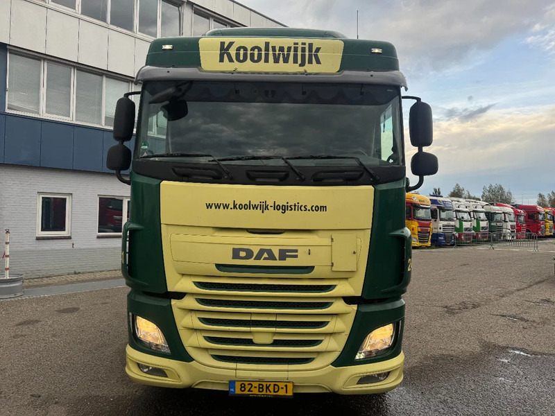 DAF XF 510 8X2 EURO 6 RETARDER TÜV TILL 08-2026 - Containerwagen/ Wechselfahrgestell LKW: das Bild 2 DAF XF 510 8X2 EURO 6 RETARDER TÜV TILL 08-2026 - Containerwagen/ Wechselfahrgestell LKW: das Bild 2