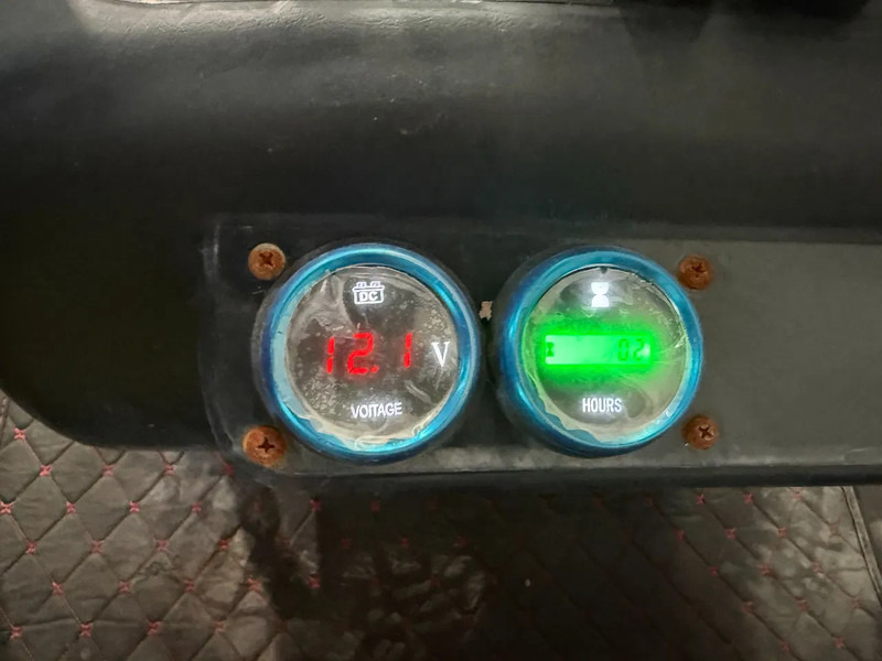 JPC HT12 - NEW AND UNUSED! - Minibagger: das Bild 5 JPC HT12 - NEW AND UNUSED! - Minibagger: das Bild 5