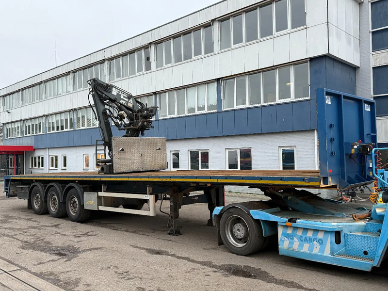 Royen RS3H4 + KENNIS CRANE - 3 AXLE - SAF - Pritschenauflieger/ Plattformauflieger: das Bild 2 Royen RS3H4 + KENNIS CRANE - 3 AXLE - SAF - Pritschenauflieger/ Plattformauflieger: das Bild 2