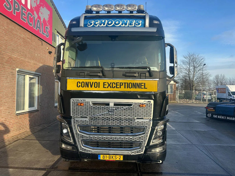 Volvo FH 16.750 8X4 170 TON, INTARDER - Sattelzugmaschine: das Bild 3 Volvo FH 16.750 8X4 170 TON, INTARDER - Sattelzugmaschine: das Bild 3