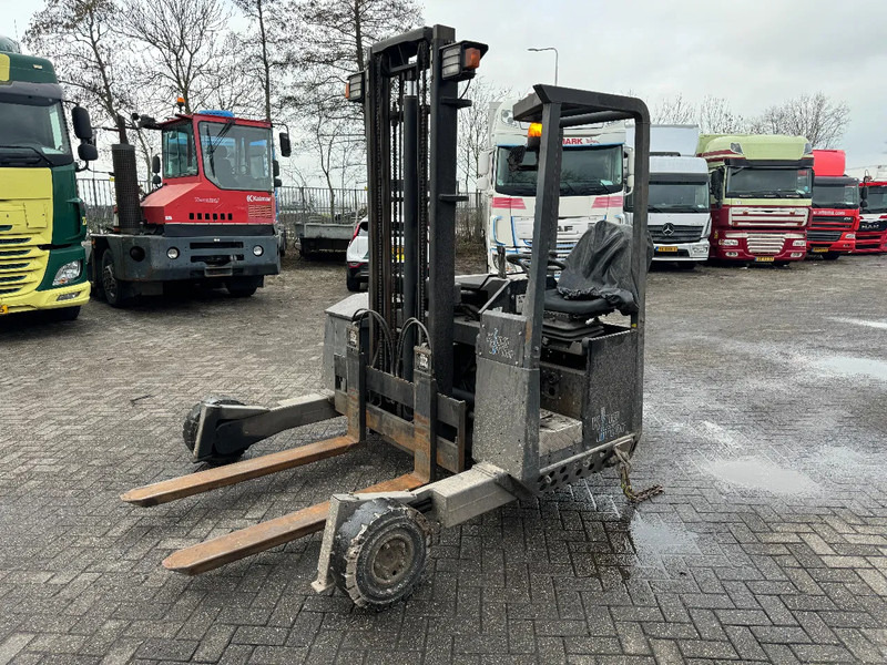 Terberg TKL 3X3 M 2000 KG KINGLIFTER 3,6 METER HEIGH CE MARK - Mitnahmestapler: das Bild 1 Terberg TKL 3X3 M 2000 KG KINGLIFTER 3,6 METER HEIGH CE MARK - Mitnahmestapler: das Bild 1