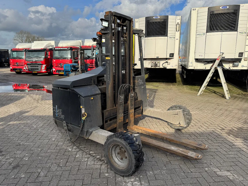 Terberg TKL-MC-3X3 TKL-MC-3X3 - 2000KG 3,2 LIFTING HEIGHT - Mitnahmestapler: das Bild 3 Terberg TKL-MC-3X3 TKL-MC-3X3 - 2000KG 3,2 LIFTING HEIGHT - Mitnahmestapler: das Bild 3
