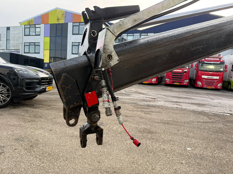 Volvo FM 420 8X2 EEV + HMF 2420-K3 + REMOTE + 5E & 6E FUNCTIE - Pritsche LKW, Autokran: das Bild 4 Volvo FM 420 8X2 EEV + HMF 2420-K3 + REMOTE + 5E & 6E FUNCTIE - Pritsche LKW, Autokran: das Bild 4