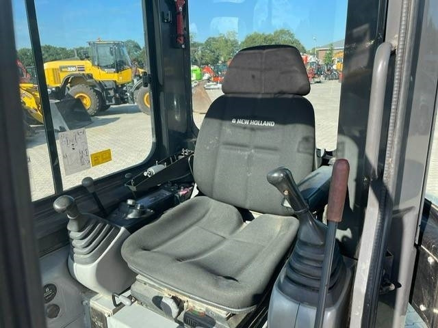 New Holland E 29 B SR - Minibagger: das Bild 4 New Holland E 29 B SR - Minibagger: das Bild 4