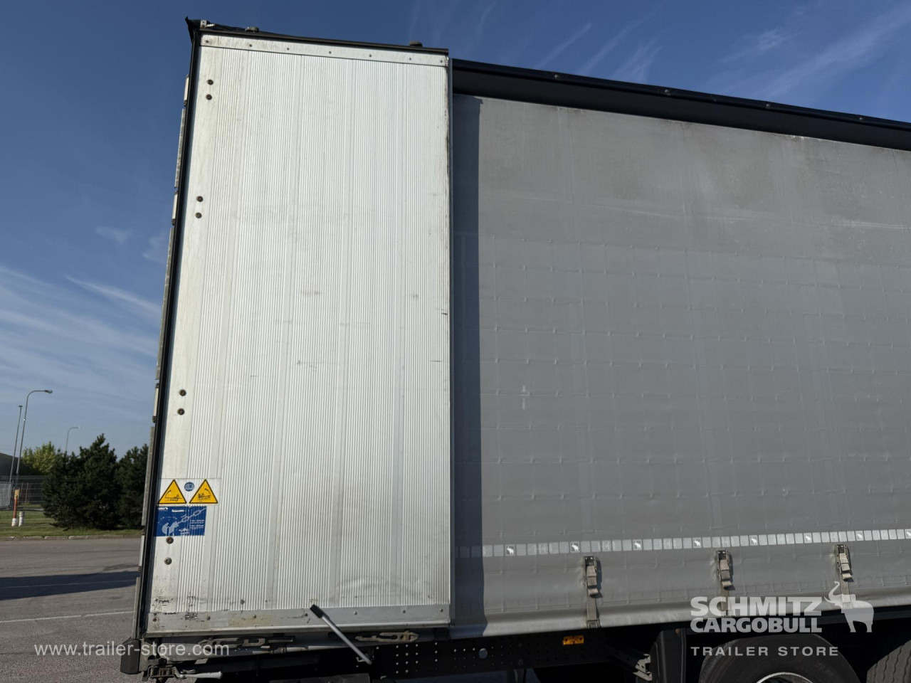 SCHMITZ Curtainsider Standard - Planenauflieger: das Bild 3 SCHMITZ Curtainsider Standard - Planenauflieger: das Bild 3