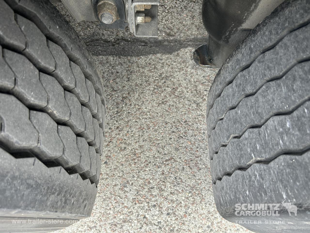 SCHMITZ Curtainsider Standard - Planenauflieger: das Bild 3 SCHMITZ Curtainsider Standard - Planenauflieger: das Bild 3