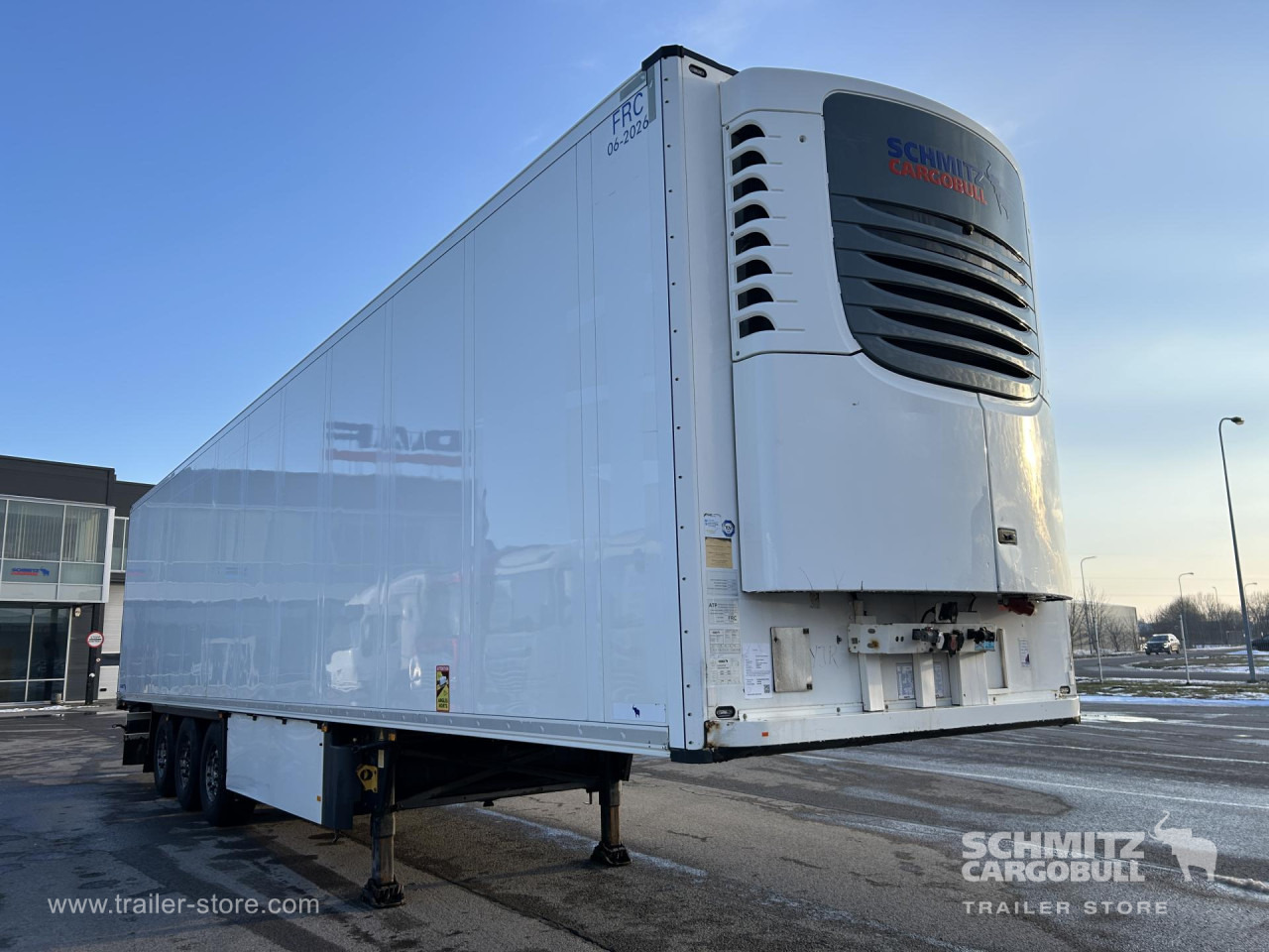 SCHMITZ Reefer Standard Double deck - Isotherm Auflieger: das Bild 1 SCHMITZ Reefer Standard Double deck - Isotherm Auflieger: das Bild 1