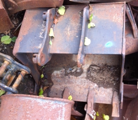 - Schaufel für Minibagger: das Bild 3 - Schaufel für Minibagger: das Bild 3