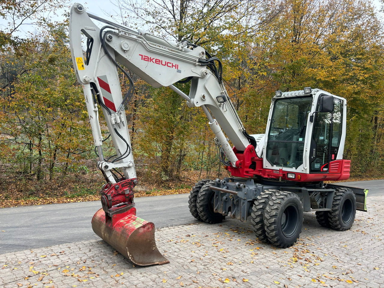 TAKEUCHI TB 295 W - Mobilbagger: das Bild 3 TAKEUCHI TB 295 W - Mobilbagger: das Bild 3
