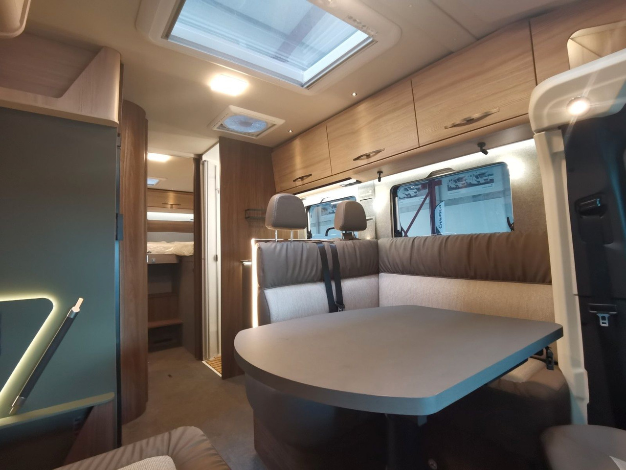 Teilintegriertes Wohnmobil Eura Mobil PROFILA T 726 EB /-2025-/ MONDIAL PLUS & S-PAKET: das Bild 16