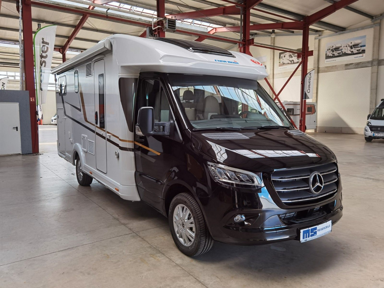 Teilintegriertes Wohnmobil Eura Mobil PROFILA T 726 EB /-2025-/ MONDIAL PLUS & S-PAKET: das Bild 9