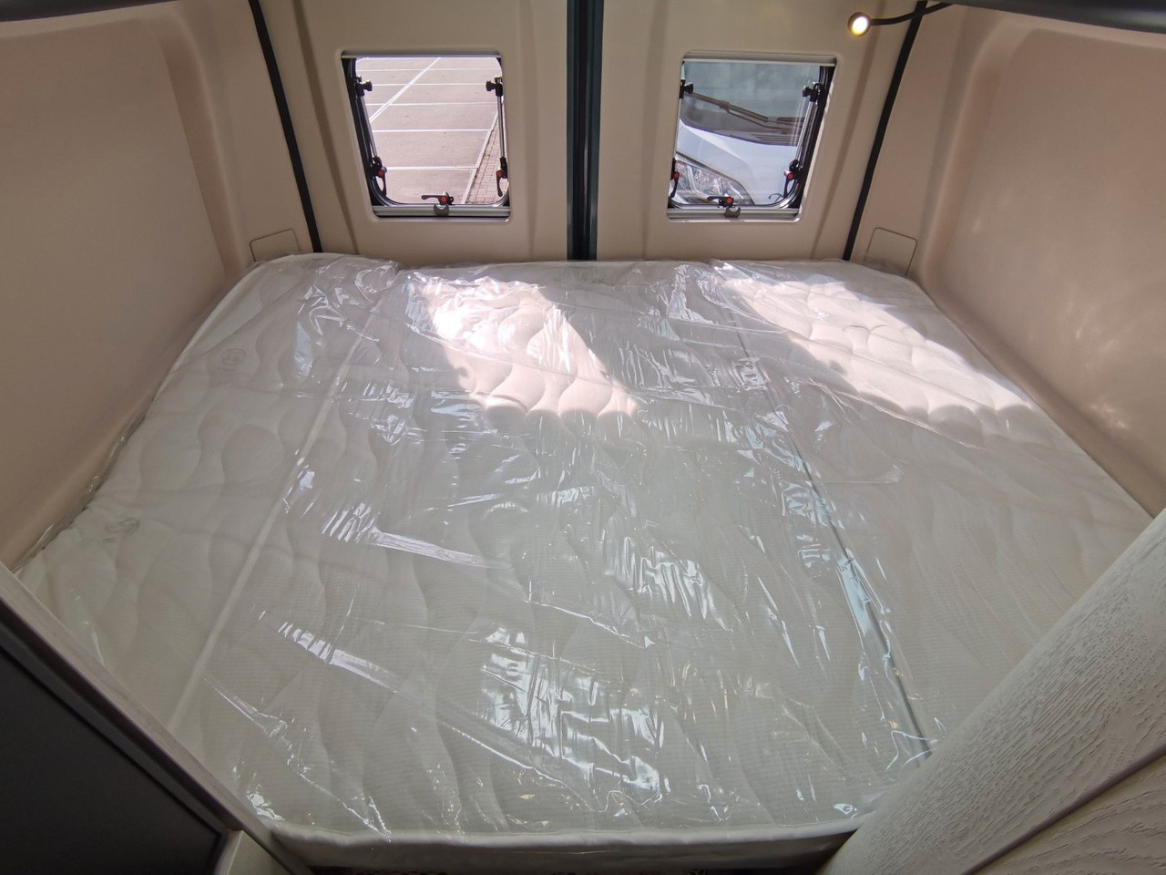 Camper Van Karmann DAVIS 590 TRENDSTYLE / -MODELL 2026-/ PLUS-PAKET: das Bild 18 Camper Van Karmann DAVIS 590 TRENDSTYLE / -MODELL 2026-/ PLUS-PAKET: das Bild 18