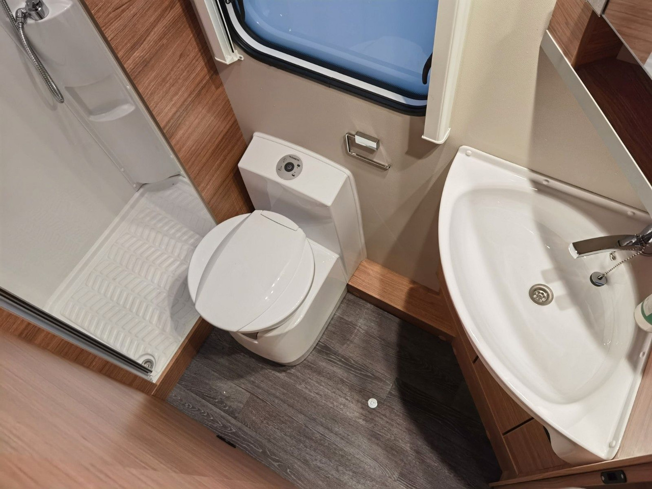 Weinsberg CARALOFT 650 MF / 155PS / TOP - AUSSTATTUNG - Leasing Weinsberg CARALOFT 650 MF / 155PS / TOP - AUSSTATTUNG: das Bild 21