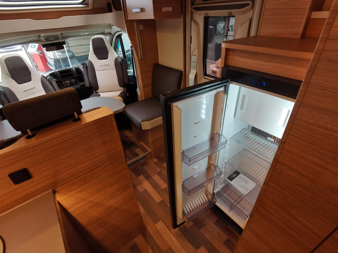 Weinsberg CARASUITE 650 MG / 140PS / HECKBETT & HUBBETT - Leasing Weinsberg CARASUITE 650 MG / 140PS / HECKBETT & HUBBETT: das Bild 21