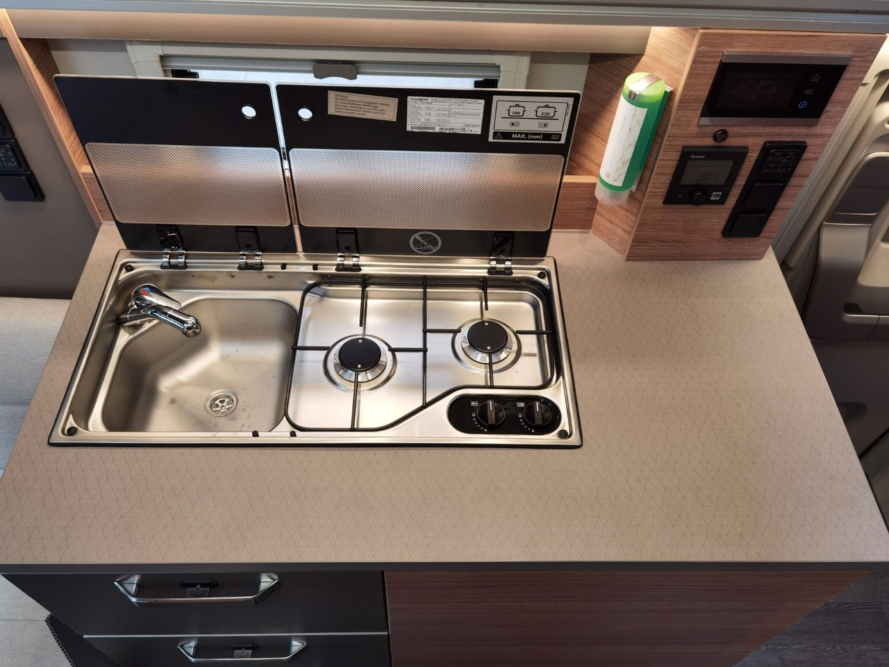 Weinsberg X-CURSION CUV 500 LT PEPPER EDITION / 150PS-DSG - Leasing Weinsberg X-CURSION CUV 500 LT PEPPER EDITION / 150PS-DSG: das Bild 22