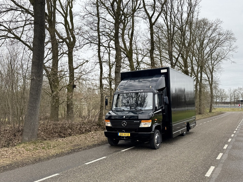 Mercedes-Benz vario 814 D - Koffer LKW: das Bild 1 Mercedes-Benz vario 814 D - Koffer LKW: das Bild 1