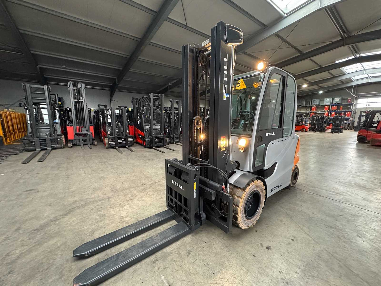 10/2025 SERVICE + UVV 11/2026 STILL RX60-50 5.000KG TRIPLEX 538CM 3.+4. VALVE ELECTRIC FORKLIFT 19.908 HOURS - Gabelstapler: das Bild 3 10/2025 SERVICE + UVV 11/2026 STILL RX60-50 5.000KG TRIPLEX 538CM 3.+4. VALVE ELECTRIC FORKLIFT 19.908 HOURS - Gabelstapler: das Bild 3