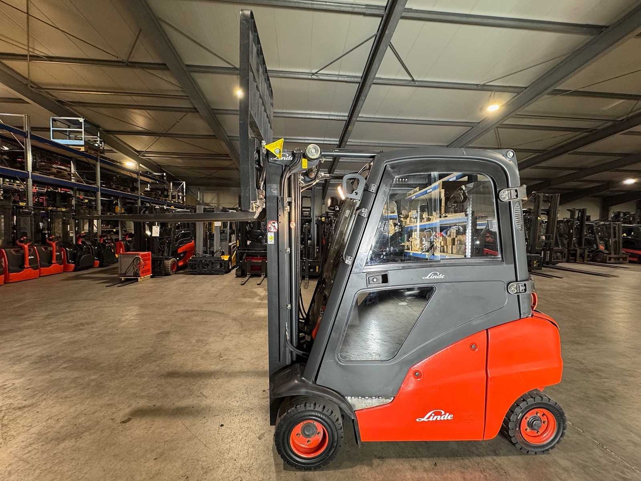 2008 SERVICE + UVV 10/2026 LINDE H20T 2,000KG TRIPLEX GAS FORKLIFT FORKLIFT 11,735 HOURS - Gabelstapler: das Bild 2 2008 SERVICE + UVV 10/2026 LINDE H20T 2,000KG TRIPLEX GAS FORKLIFT FORKLIFT 11,735 HOURS - Gabelstapler: das Bild 2