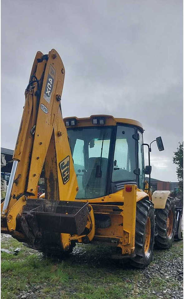 JCB 4CX BACKHOE LOADER WITH 4-IN-1 BUCKET AND TELESCOPIC BOOM - Baggerlader: das Bild 4 JCB 4CX BACKHOE LOADER WITH 4-IN-1 BUCKET AND TELESCOPIC BOOM - Baggerlader: das Bild 4