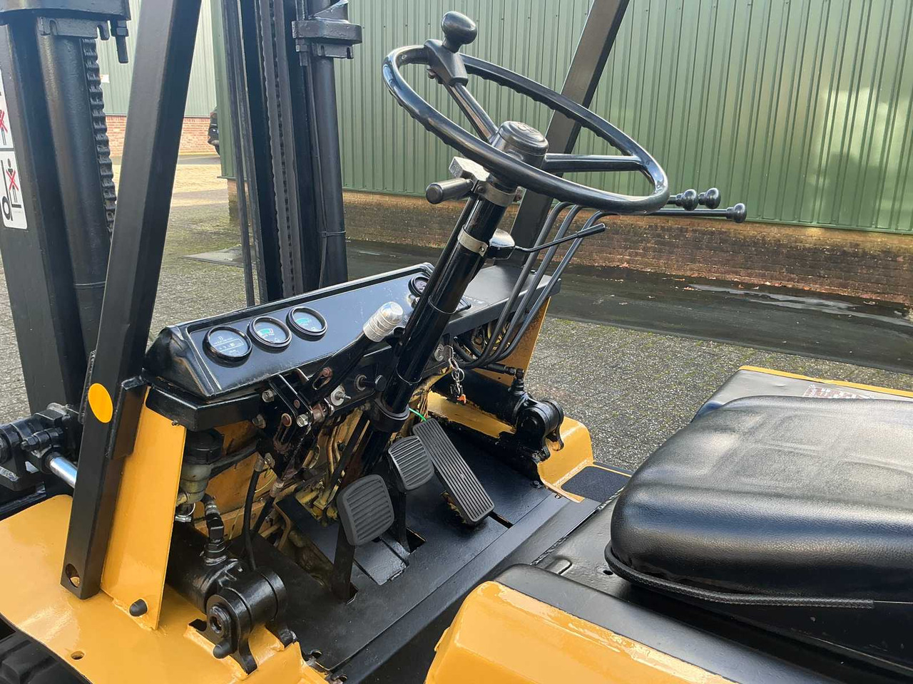 Gabelstapler KOMATSU FD25-8 FORKLIFT: das Bild 10