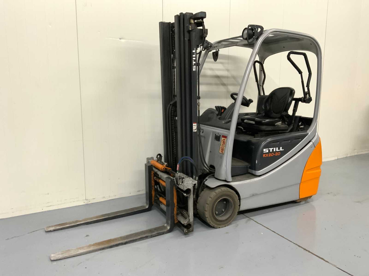 STILL RX20-20 - 4.7M TRIPLEX, FREE-LIFT, SIDE-SHIFT, FORK POSITIONER - FORKLIFT - Gabelstapler: das Bild 1 STILL RX20-20 - 4.7M TRIPLEX, FREE-LIFT, SIDE-SHIFT, FORK POSITIONER - FORKLIFT - Gabelstapler: das Bild 1