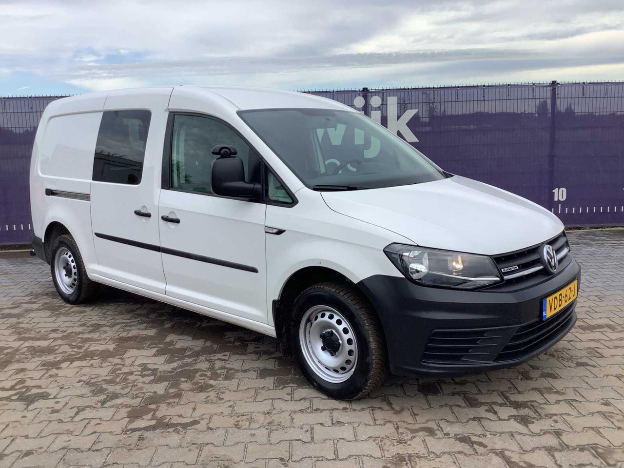 2019 - VOLKSWAGEN - CADDY - 1.4 TGI MAXI L2H1 ECOFUEL - CNG/NATURAL GAS - COMMERCIAL VEHICLE - Transporter: das Bild 2 2019 - VOLKSWAGEN - CADDY - 1.4 TGI MAXI L2H1 ECOFUEL - CNG/NATURAL GAS - COMMERCIAL VEHICLE - Transporter: das Bild 2