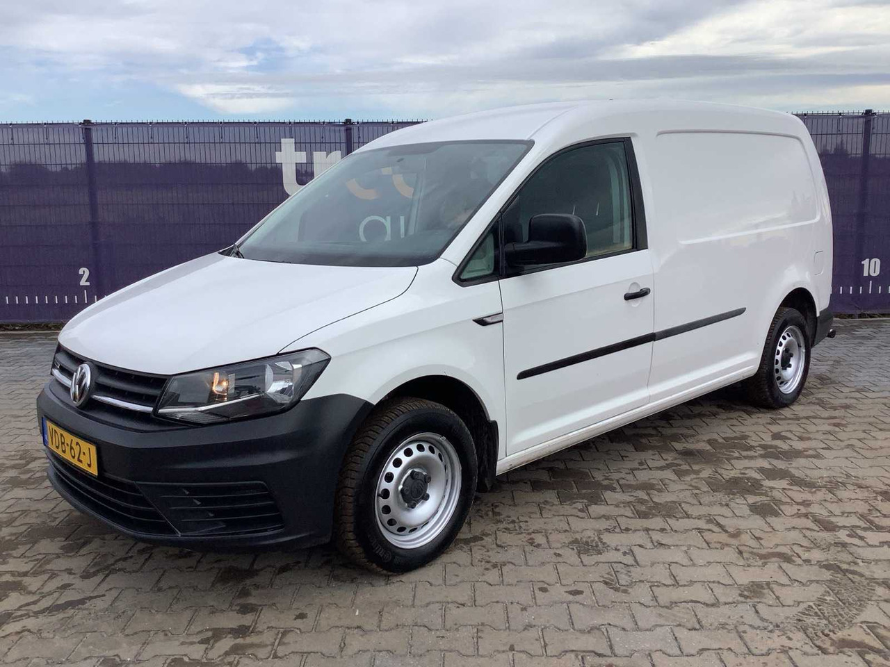 2019 - VOLKSWAGEN - CADDY - 1.4 TGI MAXI L2H1 ECOFUEL - CNG/NATURAL GAS - COMMERCIAL VEHICLE - Transporter: das Bild 1 2019 - VOLKSWAGEN - CADDY - 1.4 TGI MAXI L2H1 ECOFUEL - CNG/NATURAL GAS - COMMERCIAL VEHICLE - Transporter: das Bild 1