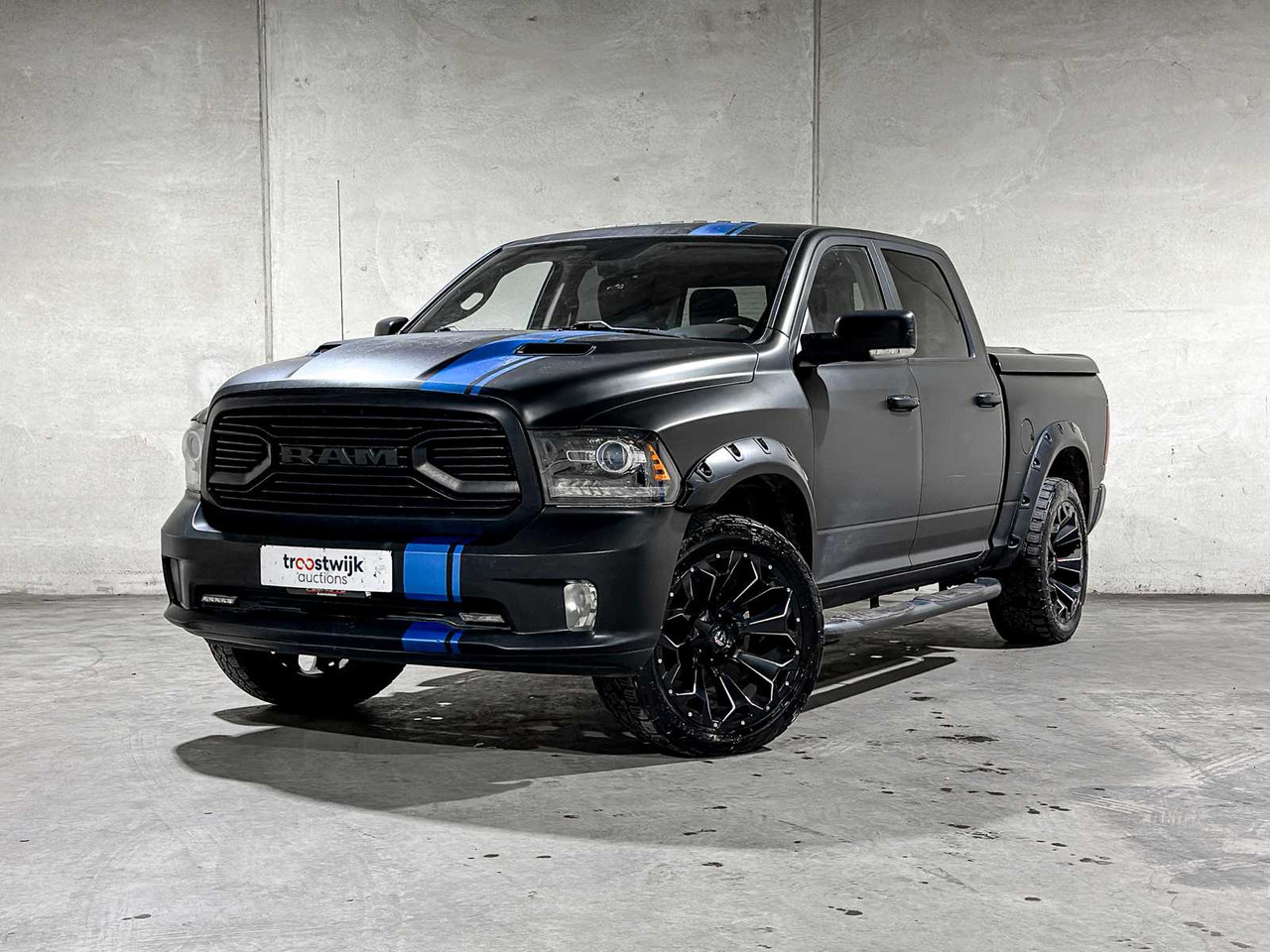 DODGE RAM 1500 5.7 V8 QUAD CAB 6'4 401HP 2018, V-442-LL COMMERCIAL VEHICLE - Transporter: das Bild 2 DODGE RAM 1500 5.7 V8 QUAD CAB 6'4 401HP 2018, V-442-LL COMMERCIAL VEHICLE - Transporter: das Bild 2