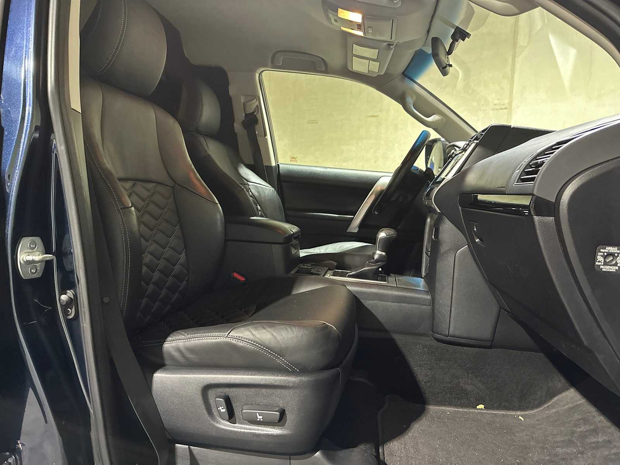 Transporter TOYOTA LAND CRUISER 2.8 D-4D-F CHALLENGER BLIND VAN 177HP 2020, VHH-33-H COMMERCIAL VEHICLE: das Bild 33 Transporter TOYOTA LAND CRUISER 2.8 D-4D-F CHALLENGER BLIND VAN 177HP 2020, VHH-33-H COMMERCIAL VEHICLE: das Bild 33