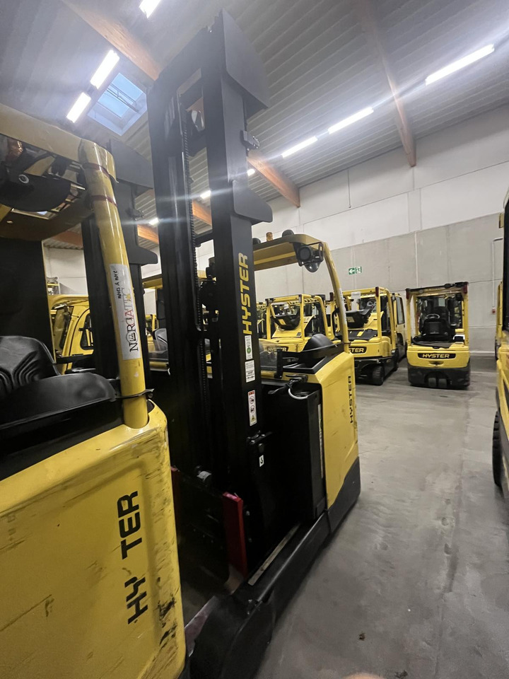 Hyster R1.6 - Schubmaststapler: das Bild 2 Hyster R1.6 - Schubmaststapler: das Bild 2