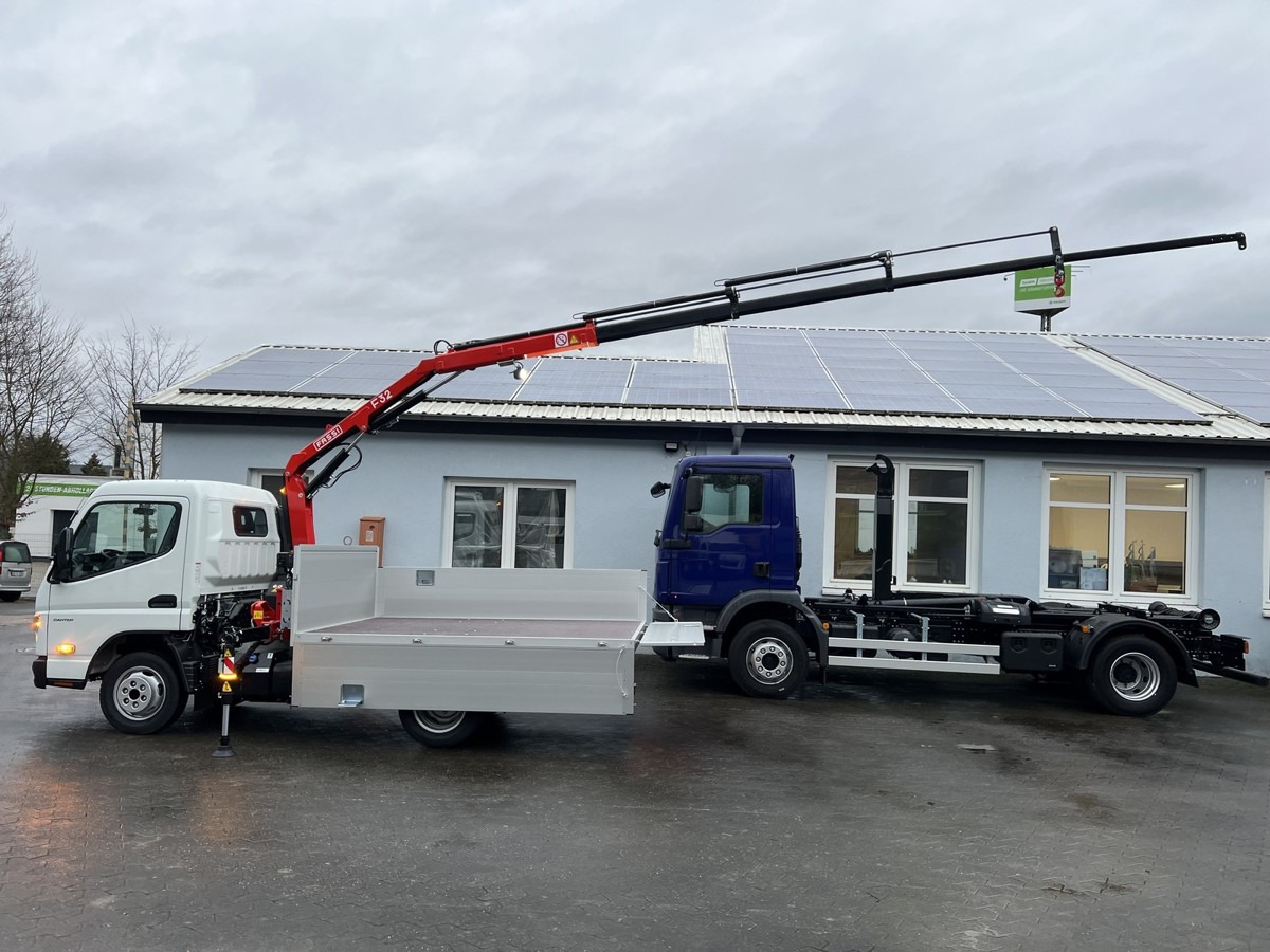 FUSO 3S15 Alu Pritsche 2.80m Ladekran Funk! - Pritschenwagen: das Bild 3 FUSO 3S15 Alu Pritsche 2.80m Ladekran Funk! - Pritschenwagen: das Bild 3