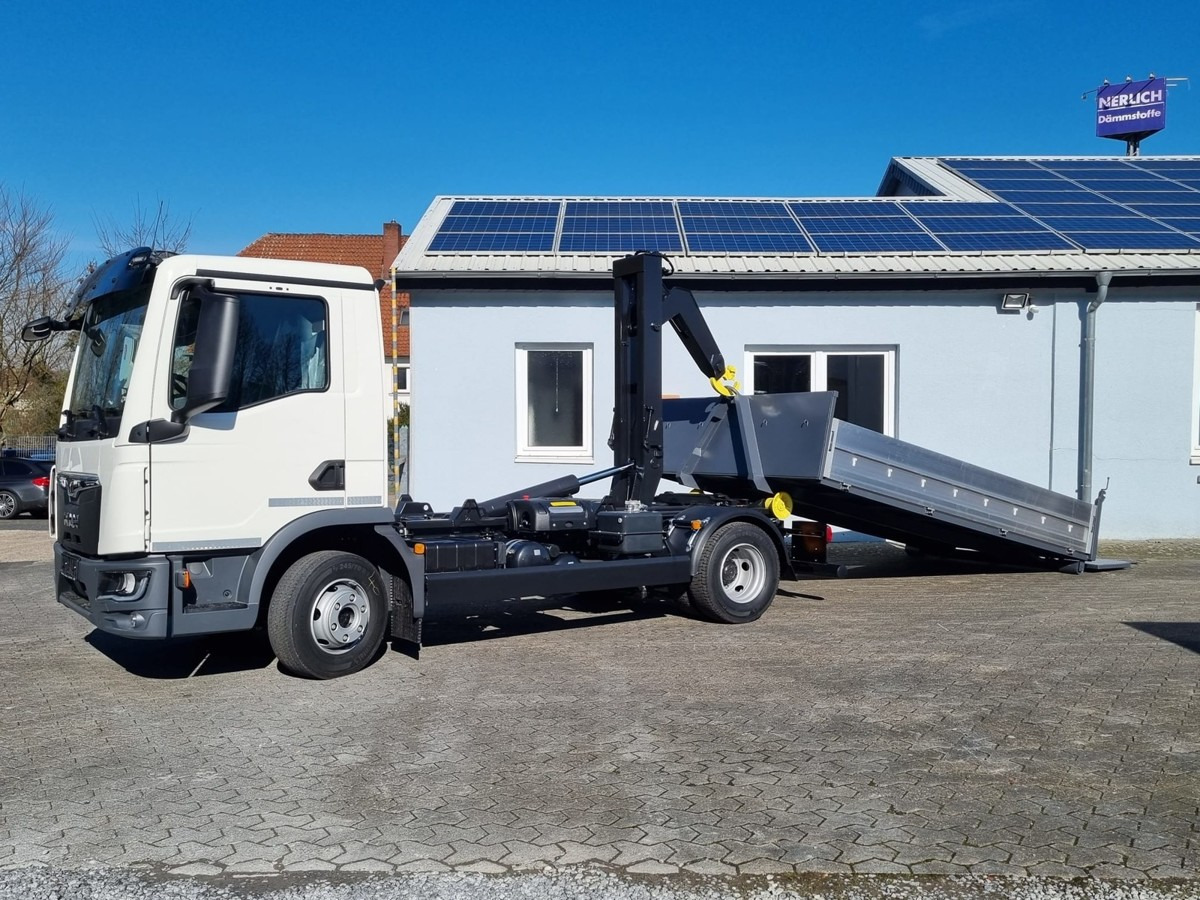 MAN TGL 8.220 BL City Abollkipper 6t Powermatic AHK2 - Abrollkipper: das Bild 4 MAN TGL 8.220 BL City Abollkipper 6t Powermatic AHK2 - Abrollkipper: das Bild 4