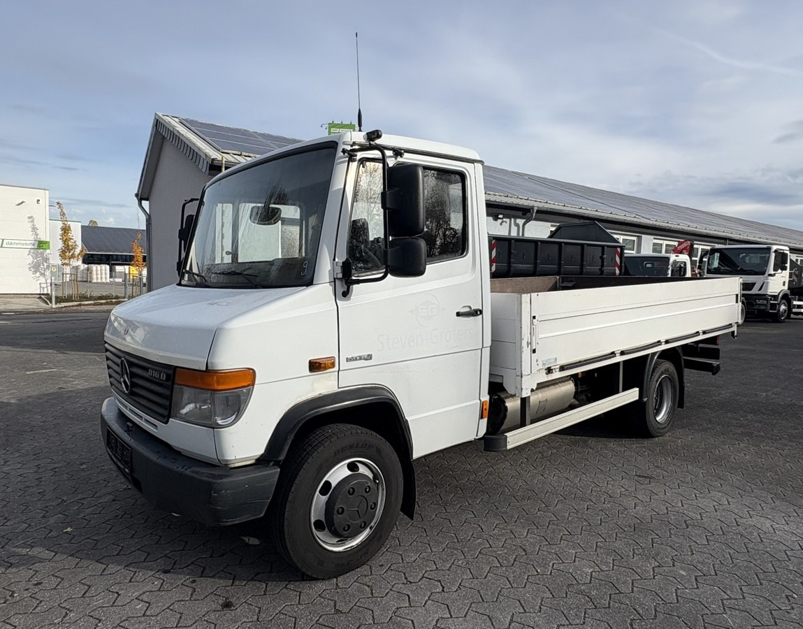 MERCEDES-BENZ Vario 816D Alupritsche 1 Hand - Pritschenwagen: das Bild 1 MERCEDES-BENZ Vario 816D Alupritsche 1 Hand - Pritschenwagen: das Bild 1