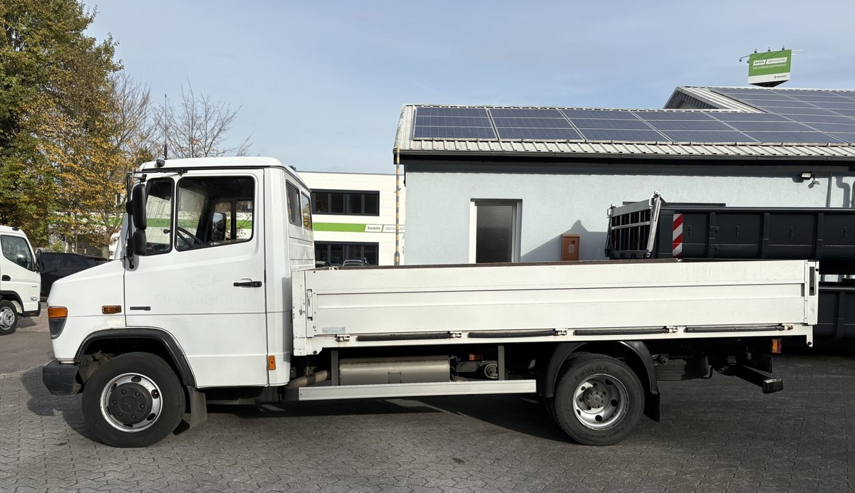 MERCEDES-BENZ Vario 816D Alupritsche 1 Hand - Pritschenwagen: das Bild 3 MERCEDES-BENZ Vario 816D Alupritsche 1 Hand - Pritschenwagen: das Bild 3